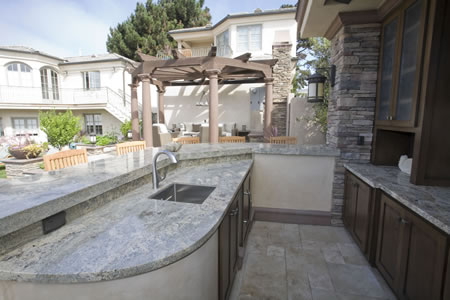 Manhattan Beach Pool with Water Feature Outdoor Kitchen &    Patio 4
